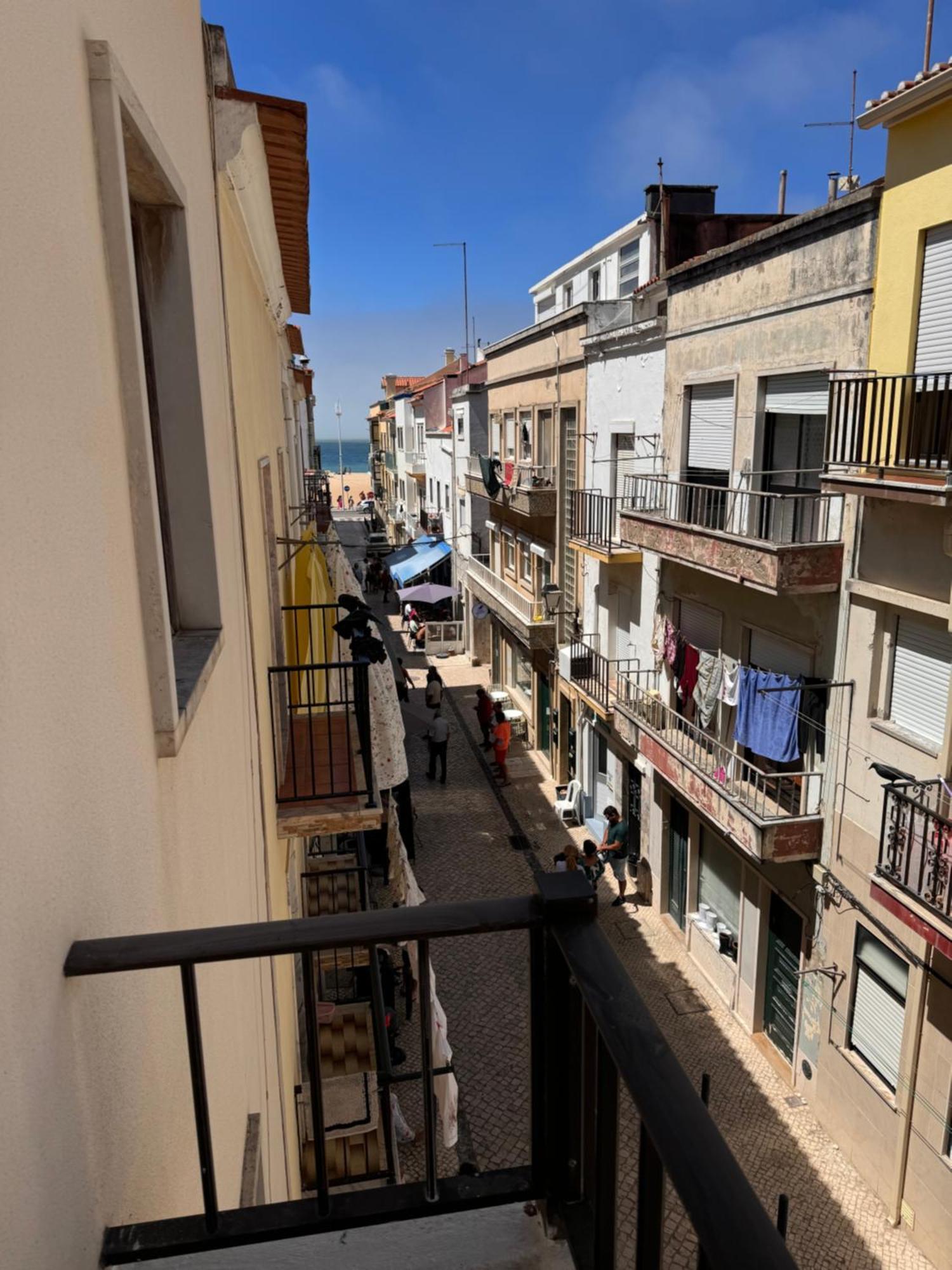 Salty Apartments Nazare Exterior photo